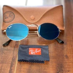Ray Ban Oval Gold Blue Mirror Sunglasses  

- RB3547N 001/90
